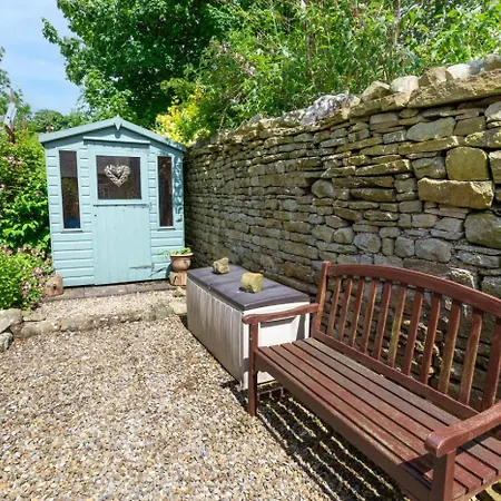 Holiday home The Shippon In